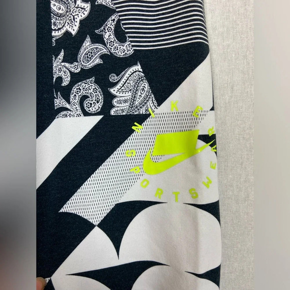 Nike Sportswear Running Leggings Stirrups black white  yellow logo print … - Picture 5 of 10